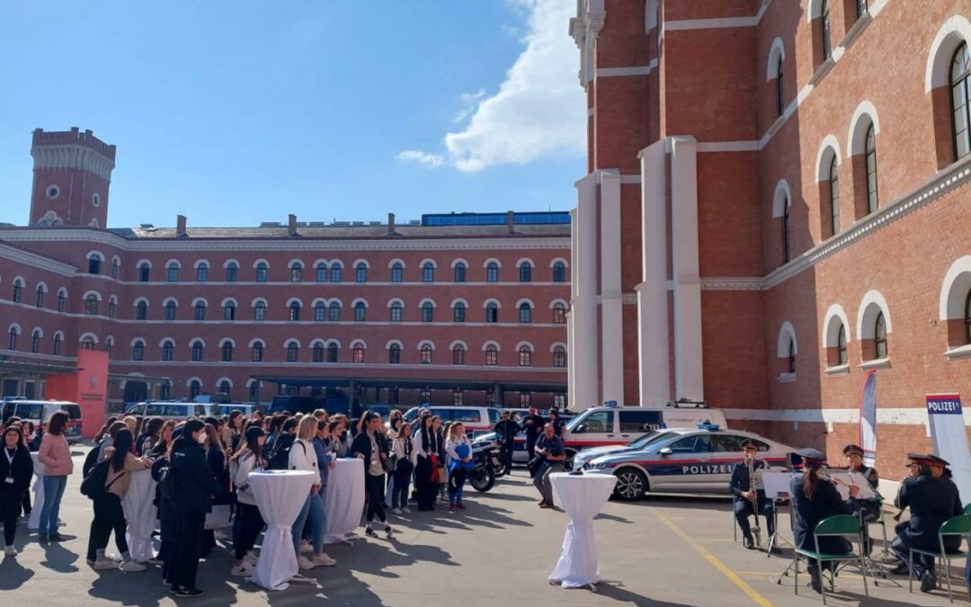 GIRLS‘ DAY 2022: Berufsorientierung bei der Polizei