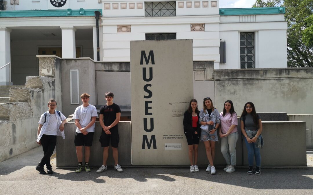 Lehrausgang RK 2AK/2AD Bestattungsmuseum Zentralfriedhof Wien