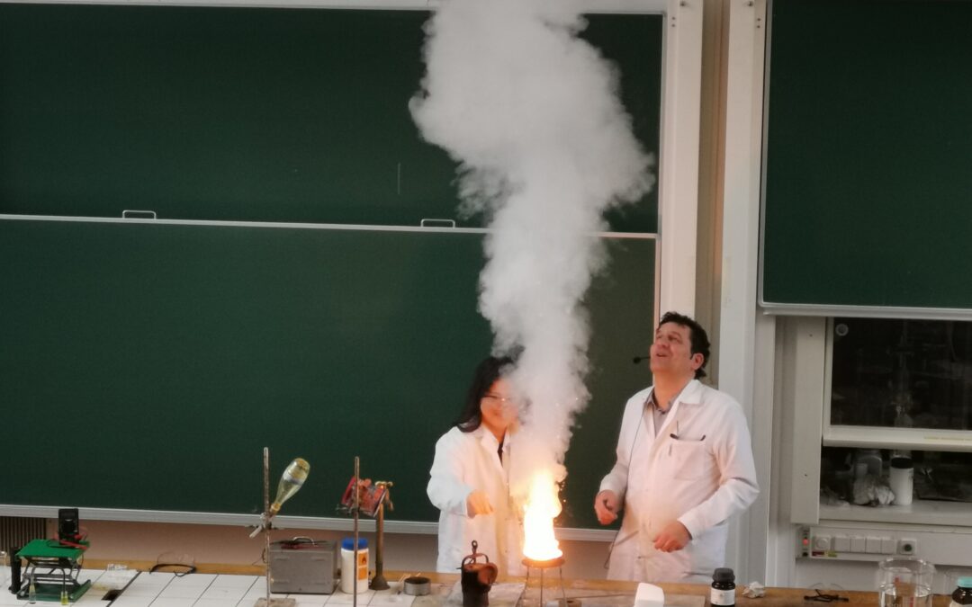 ChemiErleben – Experimentalvorlesung